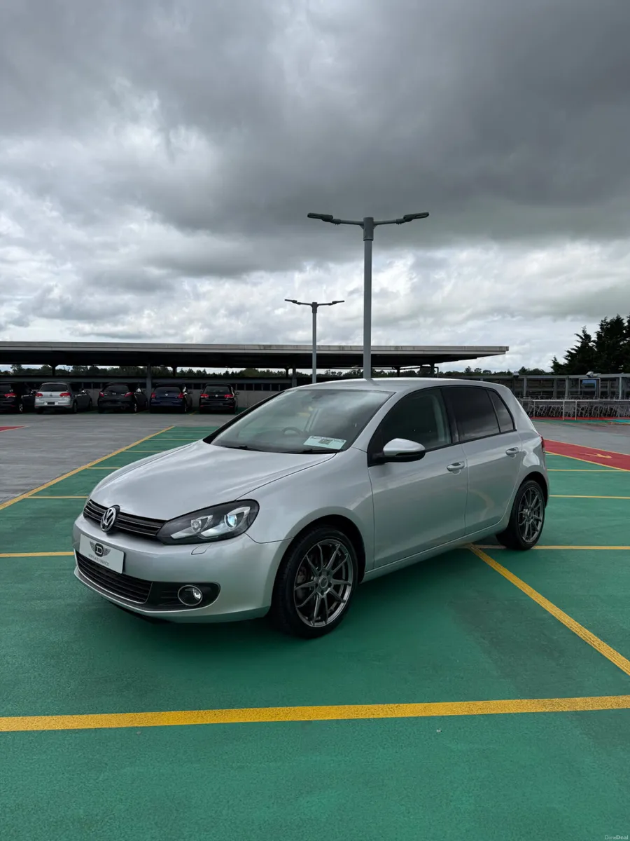 2012 VW Golf 1.4 Petrol TSi - LOW MILEAGE - Image 3
