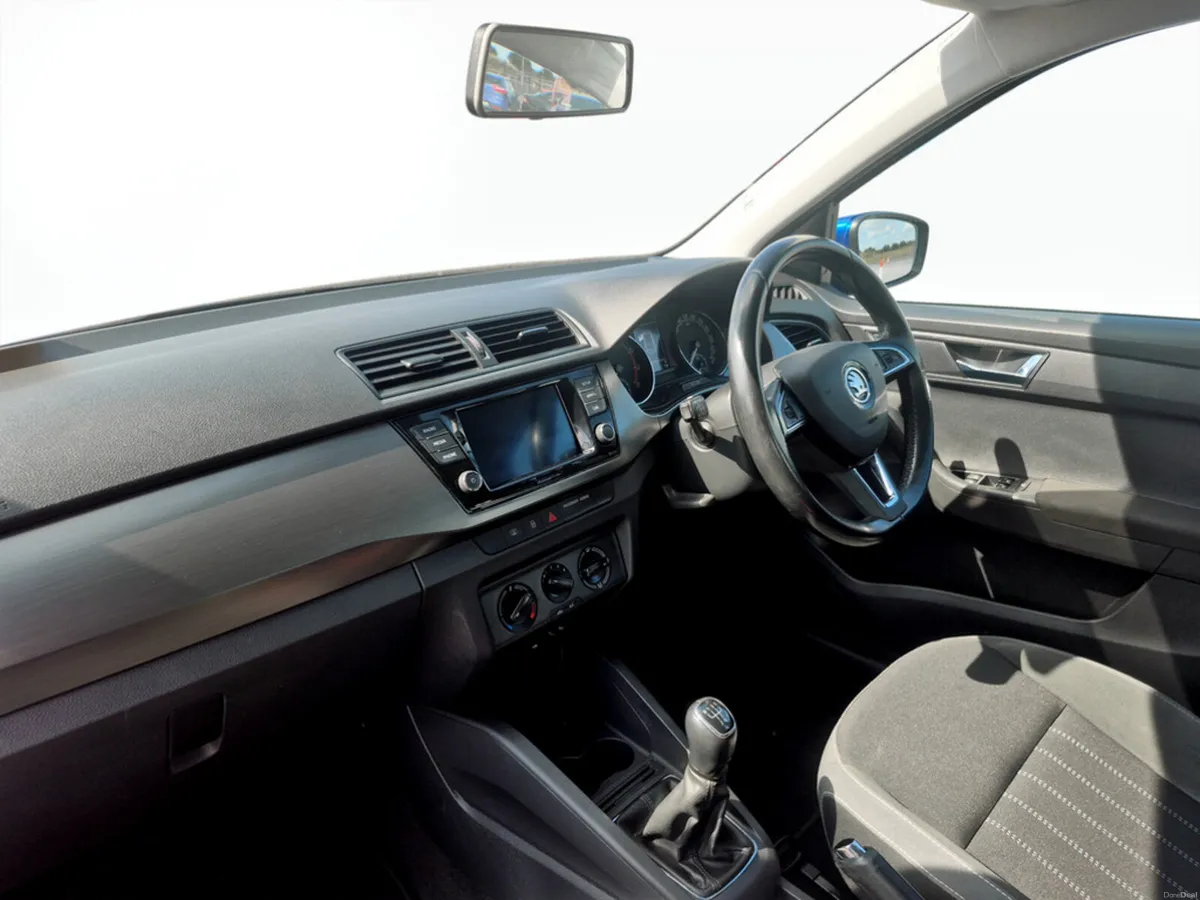 Skoda Fabia 'Style' - Image 6
