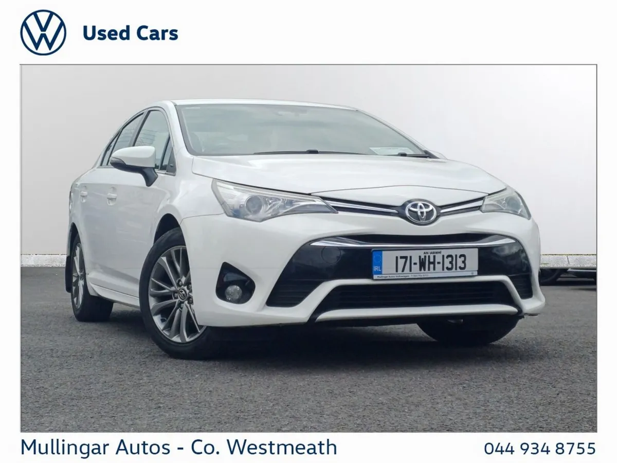 Toyota Avensis 1.6 D-4D Luna Navi Saloon - Image 1