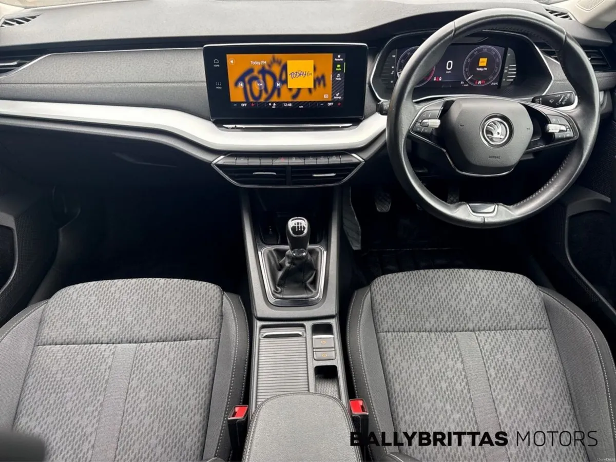Skoda Octavia  Style 2.0TDI 115HP Combi - Image 6