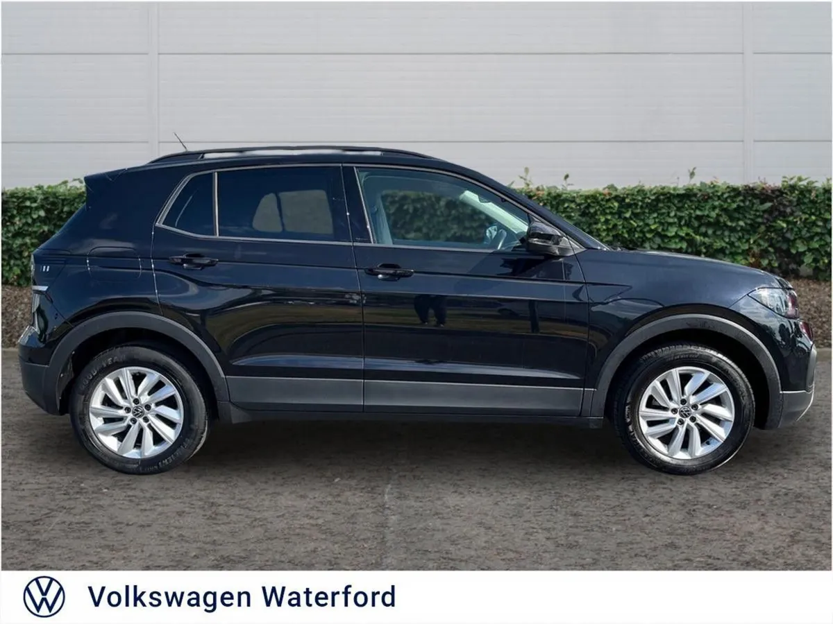 Volkswagen T-Cross LIFE 1.0 TSI M5F 95HP - Image 4