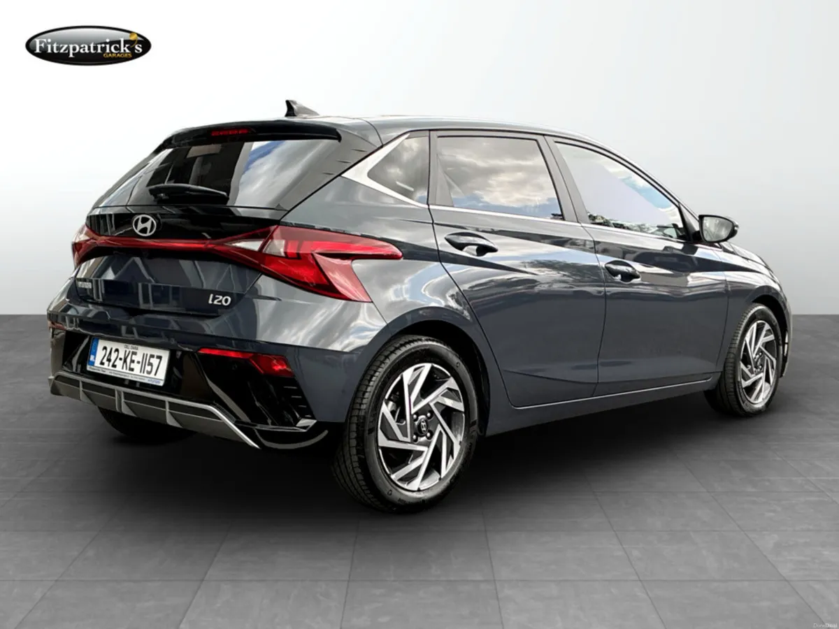 Hyundai i20 Deluxe Plus 1.0 Petrol Automatic - Image 4