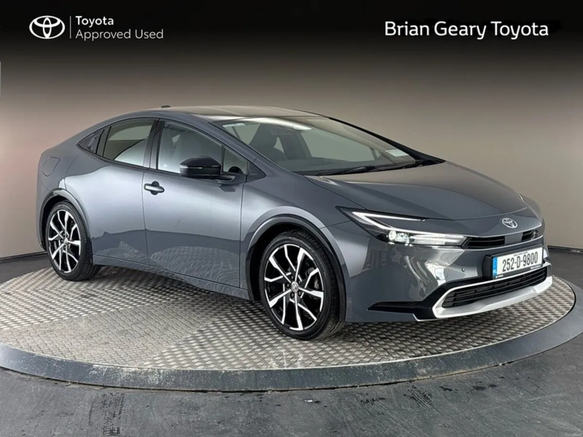 Toyota Prius PRIUS PLUG-IN HYBRID - Image 1