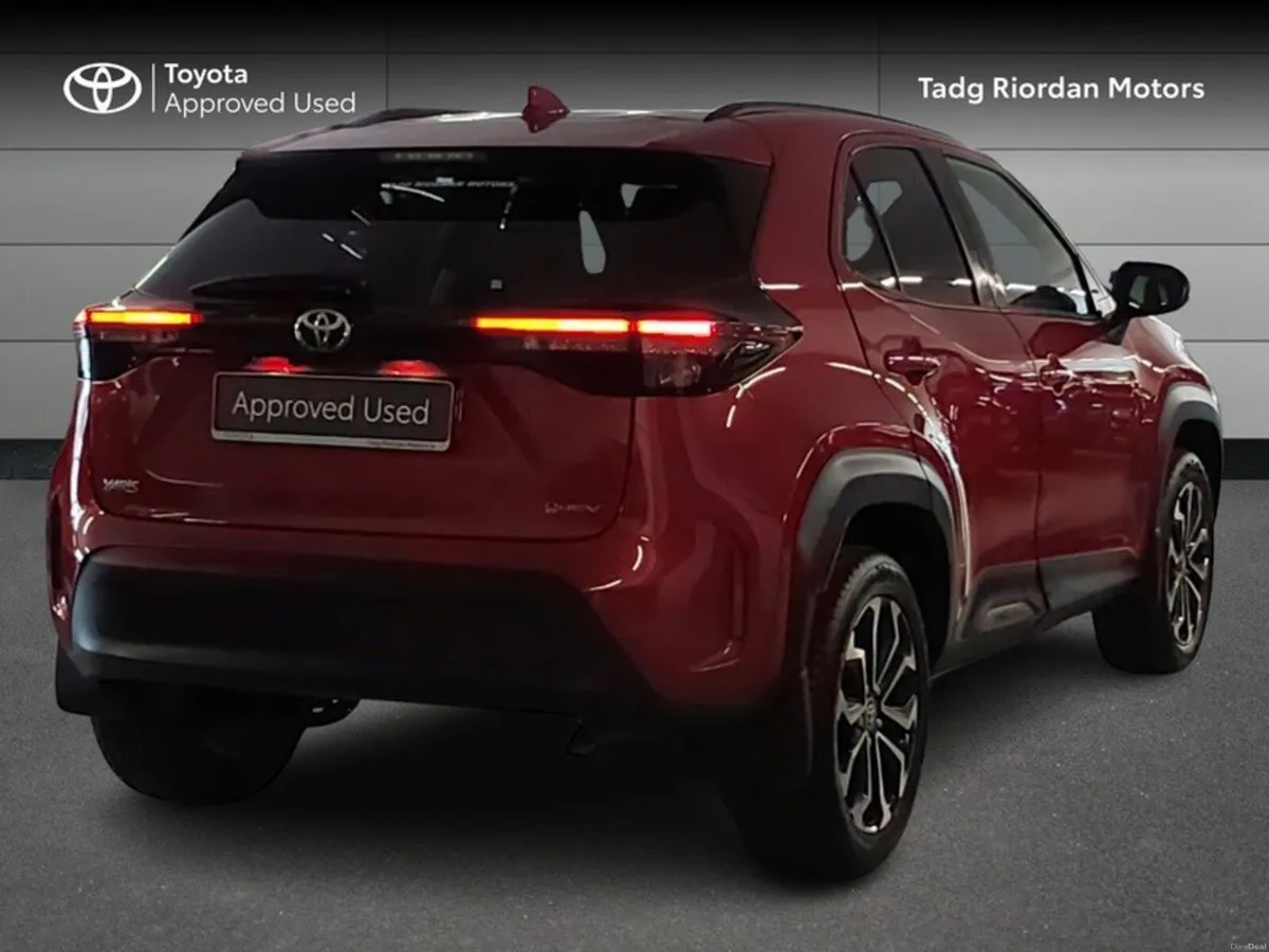 Toyota Yaris Cross L-SPORT MONO - Image 2