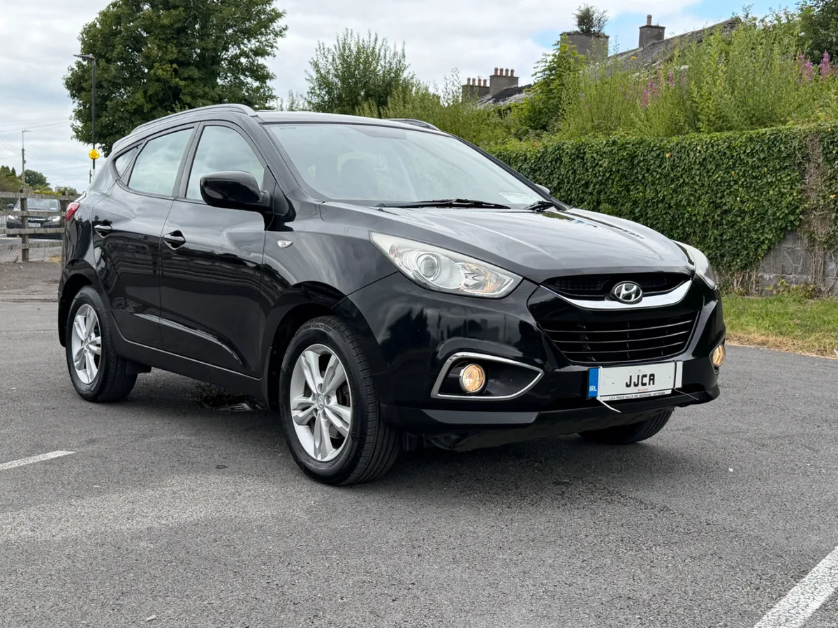ABSOLUTELY IMMACULATE 2013 HYUNDAI IX35 - Image 1