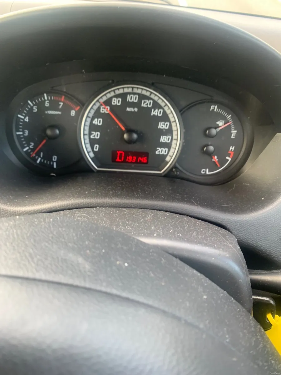 Suzuki Swift 2007 - Image 2