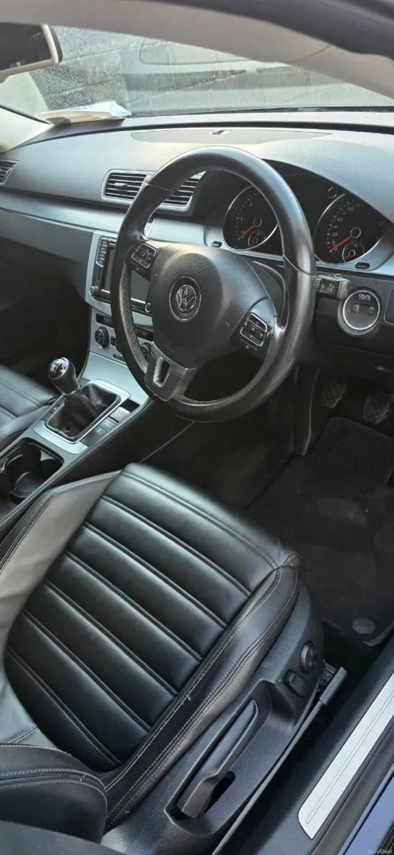 161 Passat CC 2.0 black - Image 4
