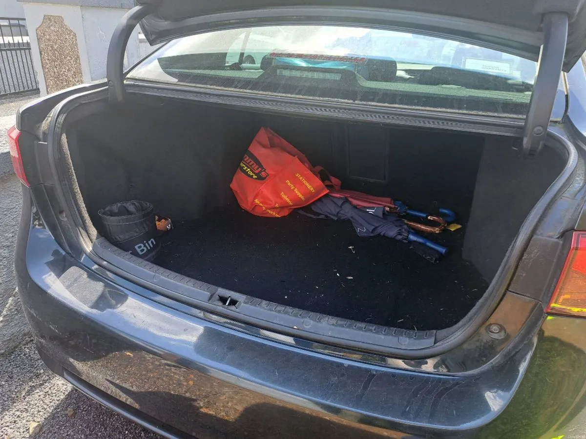 Toyota Avensis 2 Lt Non Runner Turbo gone. - Image 4