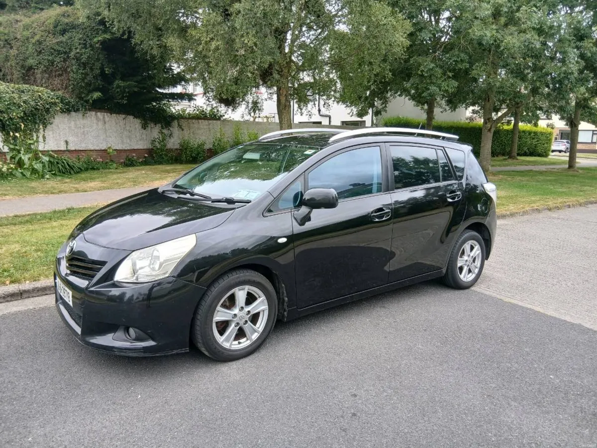 Toyota Verso 7seater - Image 4