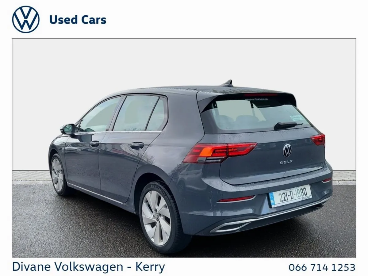 Volkswagen Golf STYLE 2.0 TDI 115 BHP - Image 3