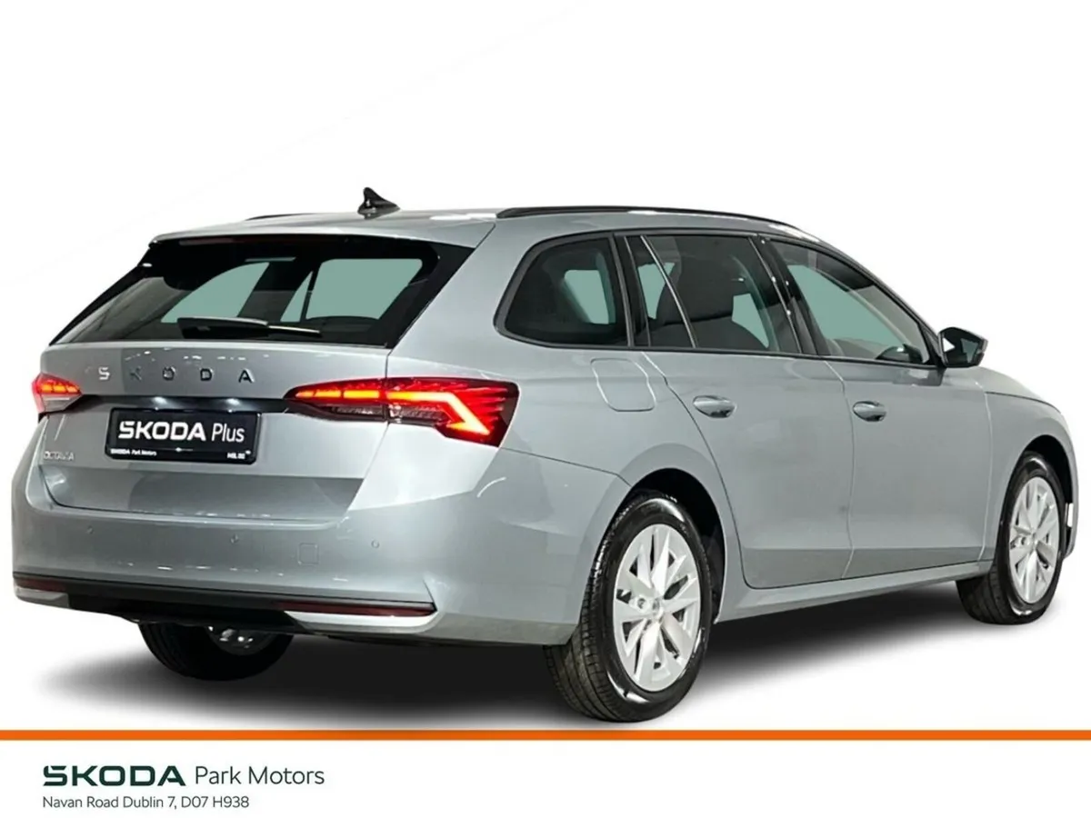 Skoda Octavia Selection Combi DSG 1.5TSI 115BHP - - Image 4