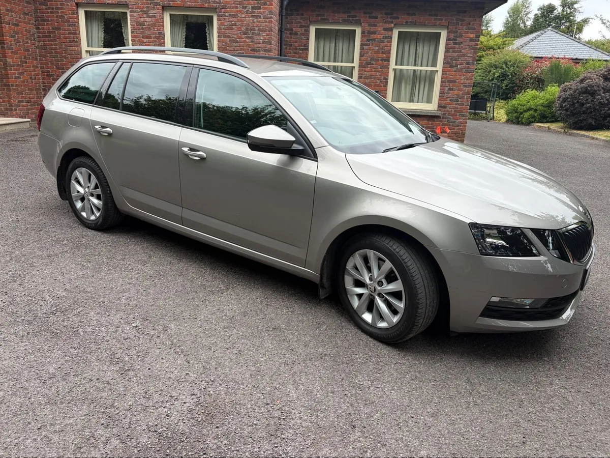Skoda Octavia 2018 - Image 1