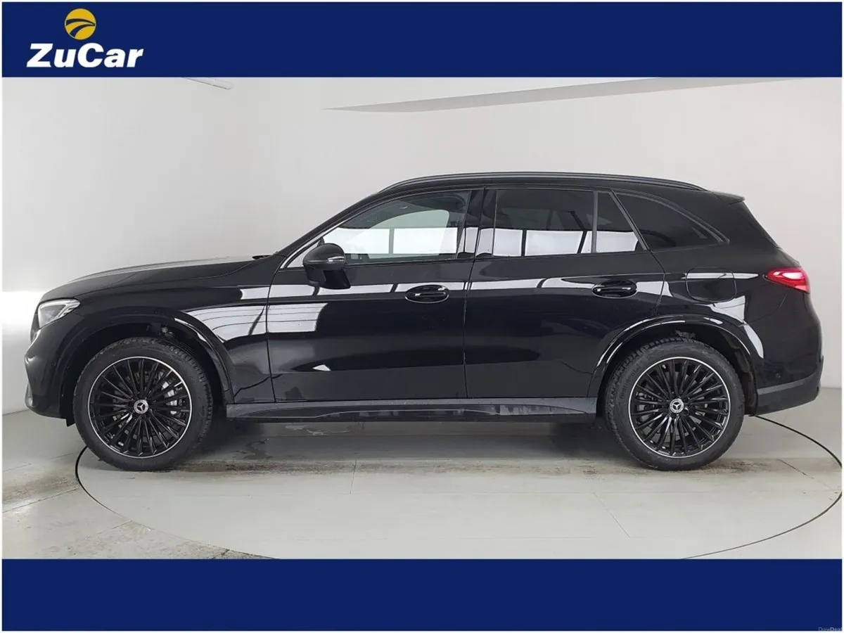 Mercedes-Benz 300 Glc 300 Urban Edition E 4M A  Ur - Image 5