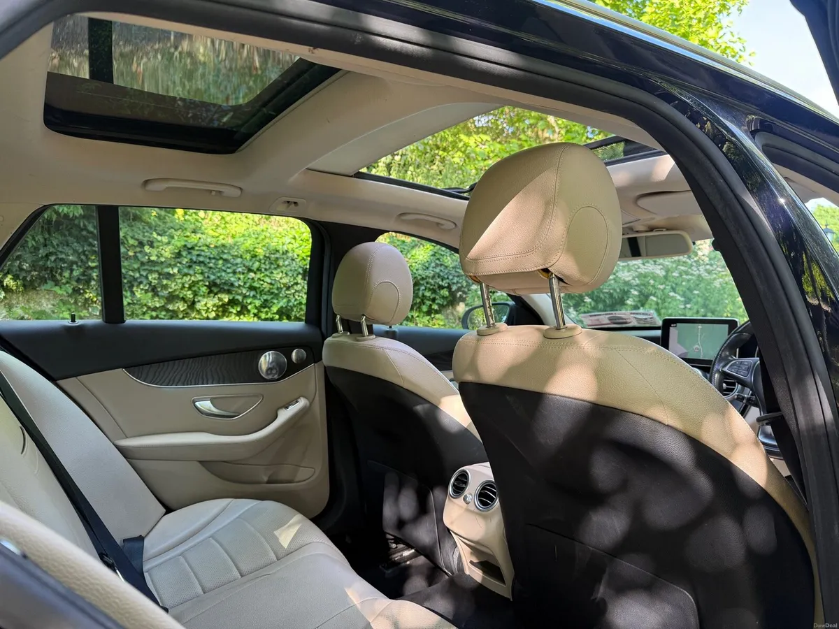2017 Mercedes C350E Premium - Image 6