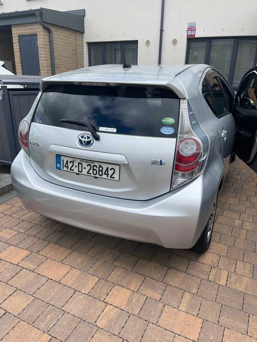 Toyota Aqua 2014 - Image 5