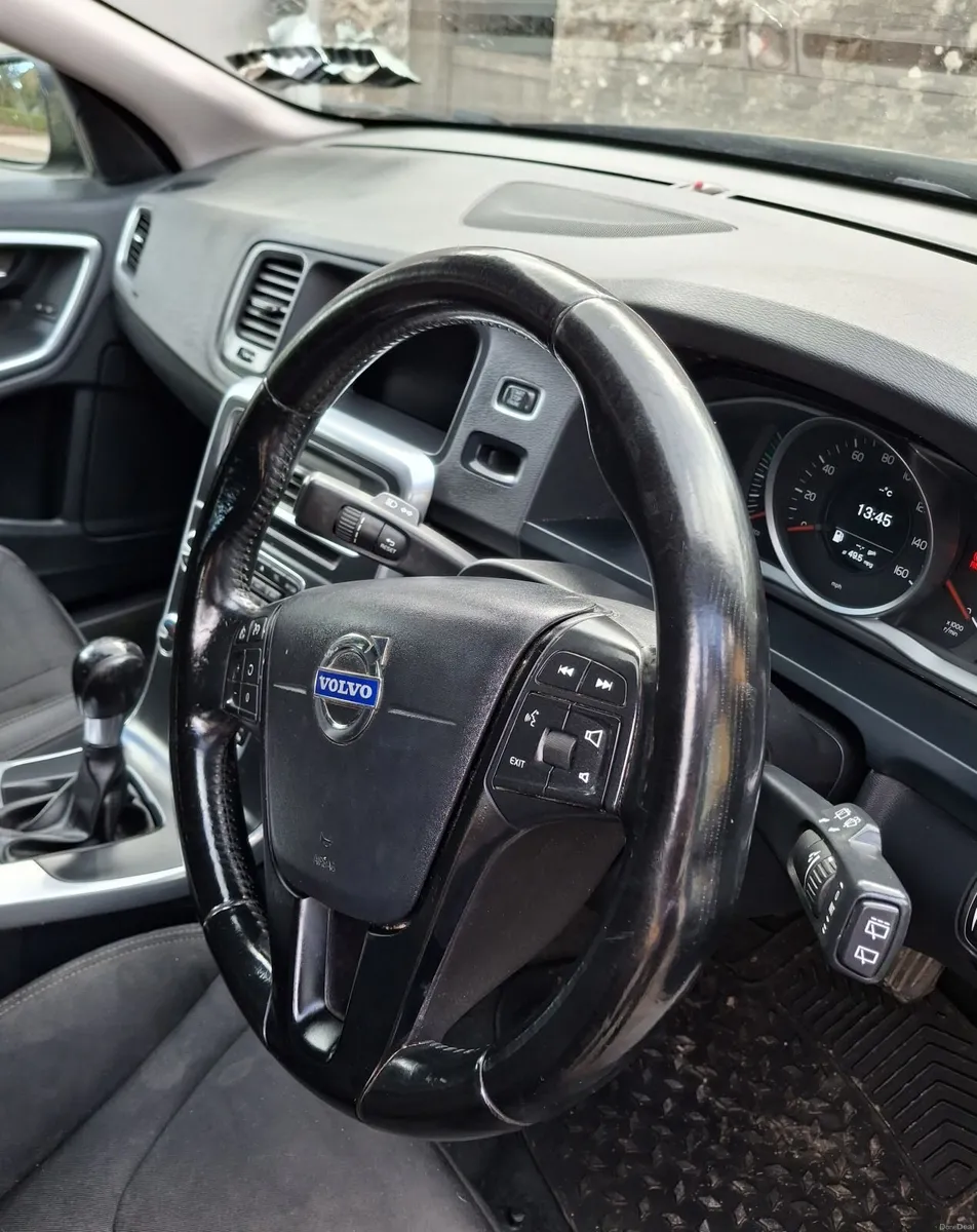 Volvo V60 2014 - Image 5