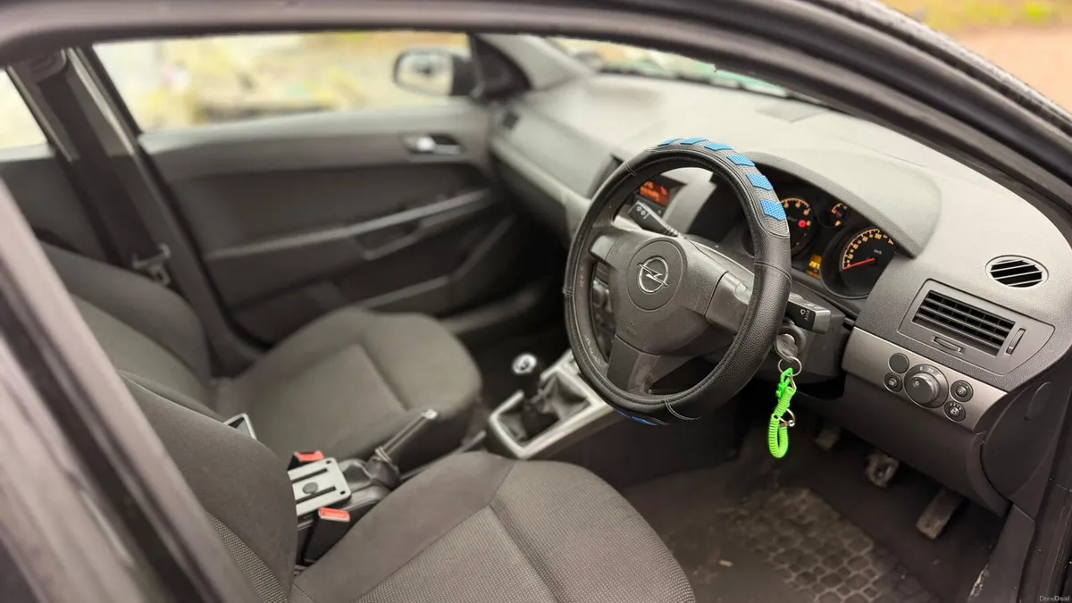 Opel Astra 2007 - Image 5
