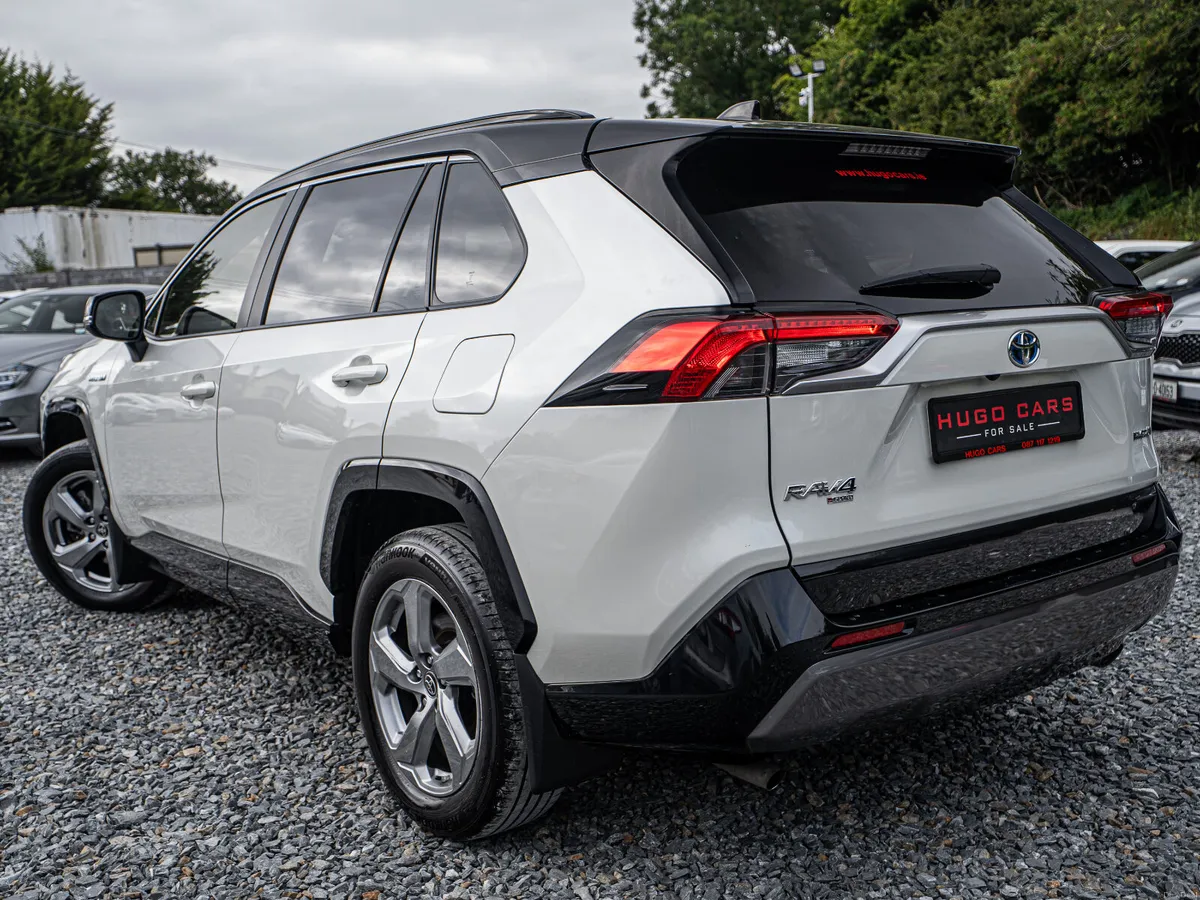 Toyota RAV4 2022 - Image 2