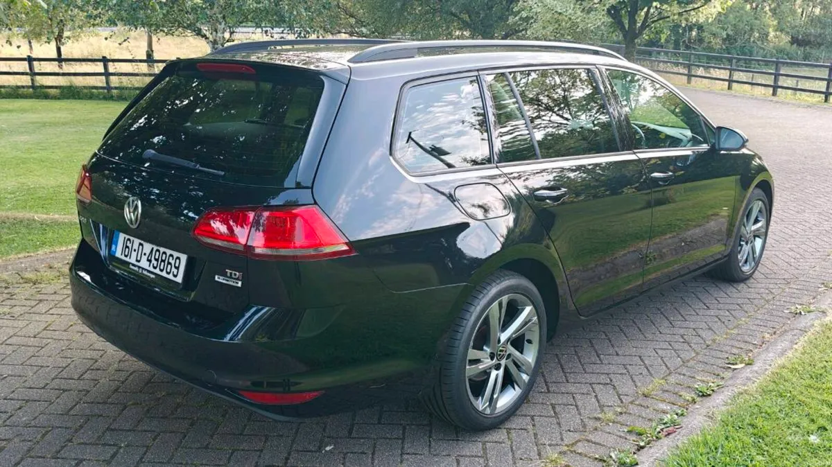 2016 Golf SE  1.6TDI  Estate - Image 5