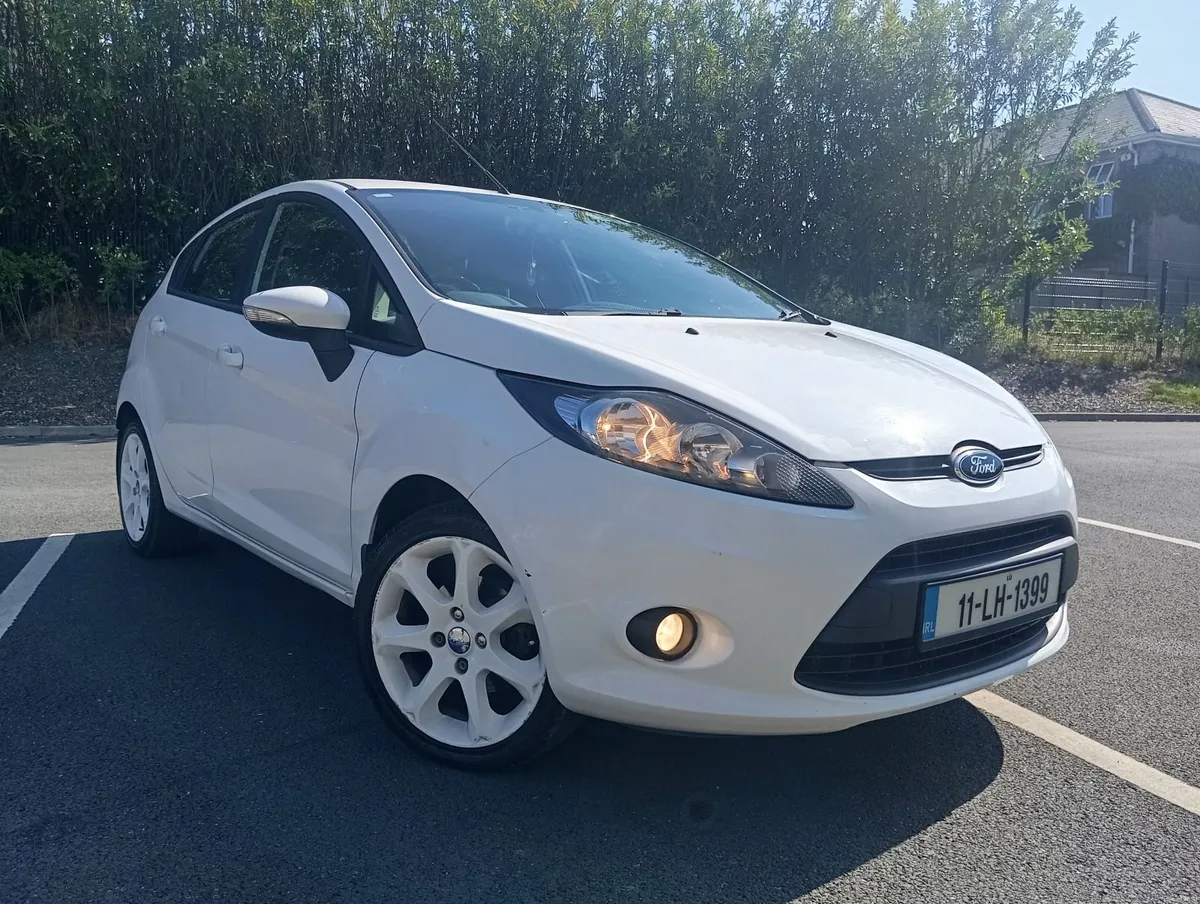 Ford Fiesta 2011 - Image 1