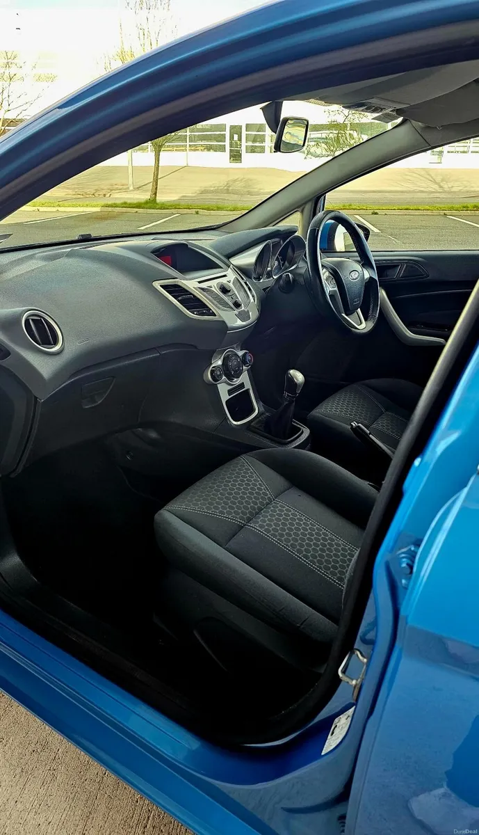 2010 Ford Fiesta 1.2 Titanium Irish Car - Image 6