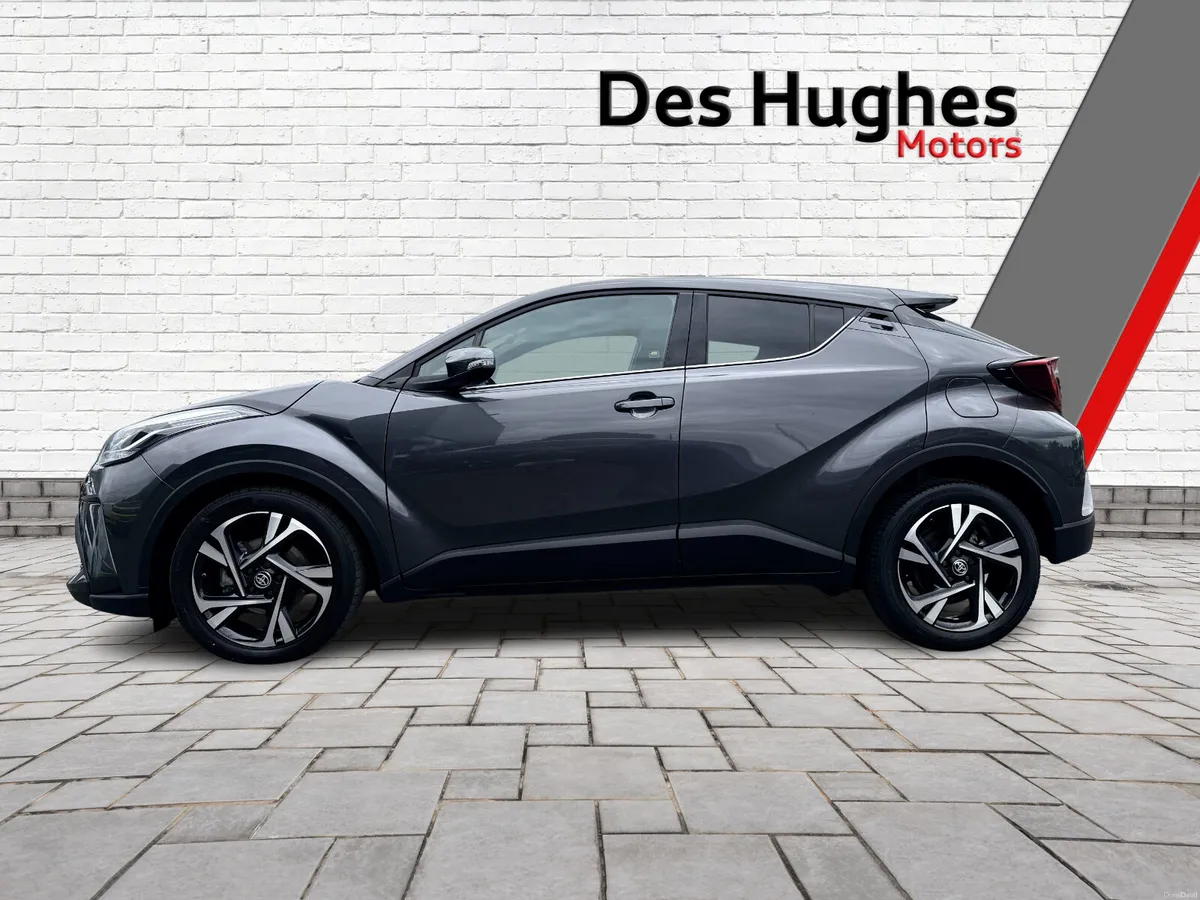 Toyota C-HR 2023 Hybrid Sport Automatic - Image 4