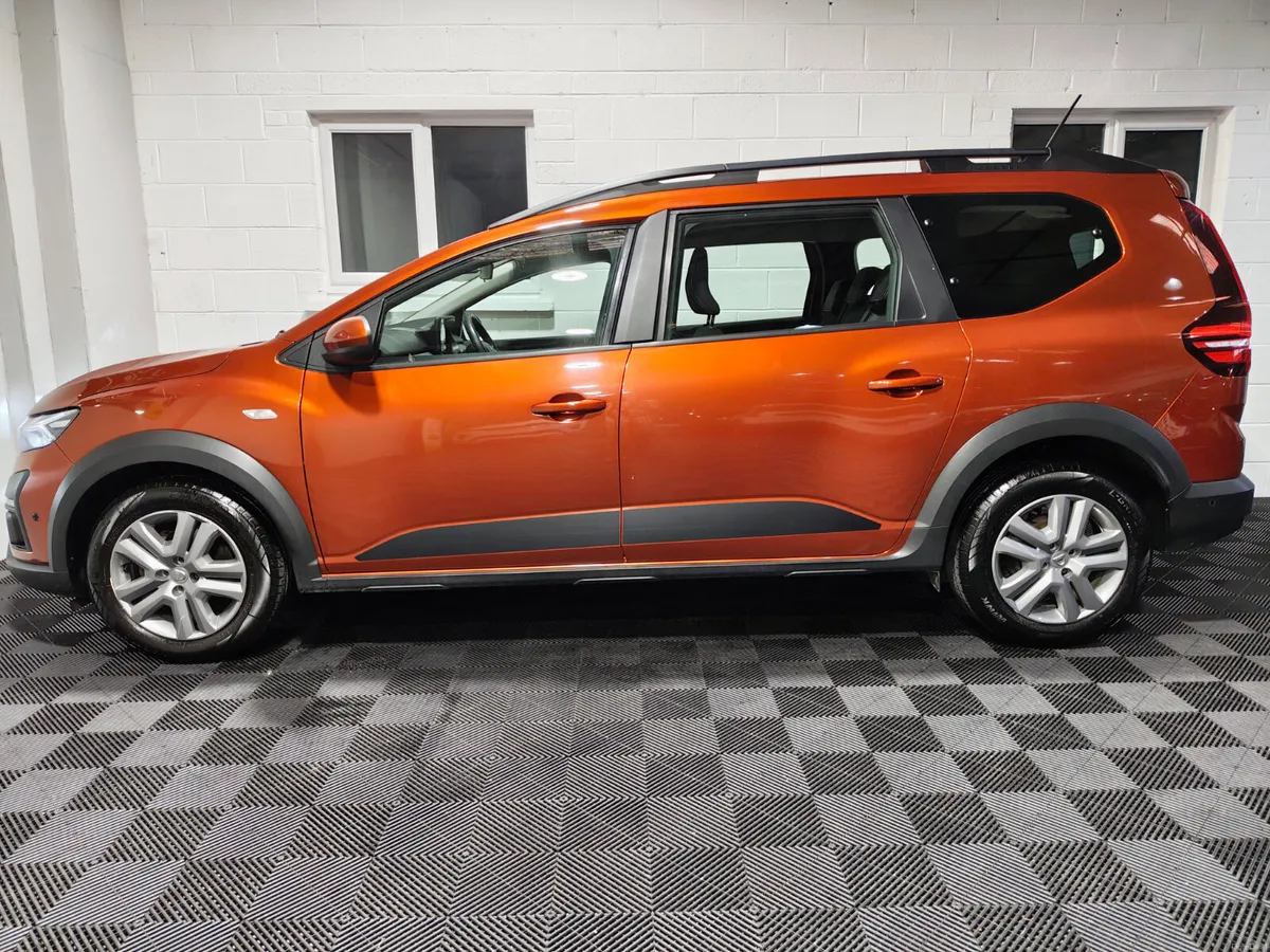 Dacia Jogger 2022 1.0 PETROL COMFORT SPEC EXTRAS - Image 2