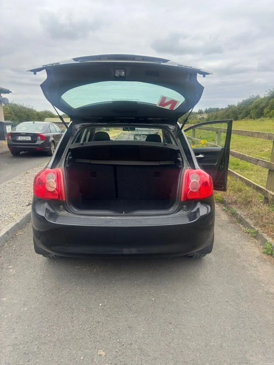 2009 Toyota Auris - Image 6