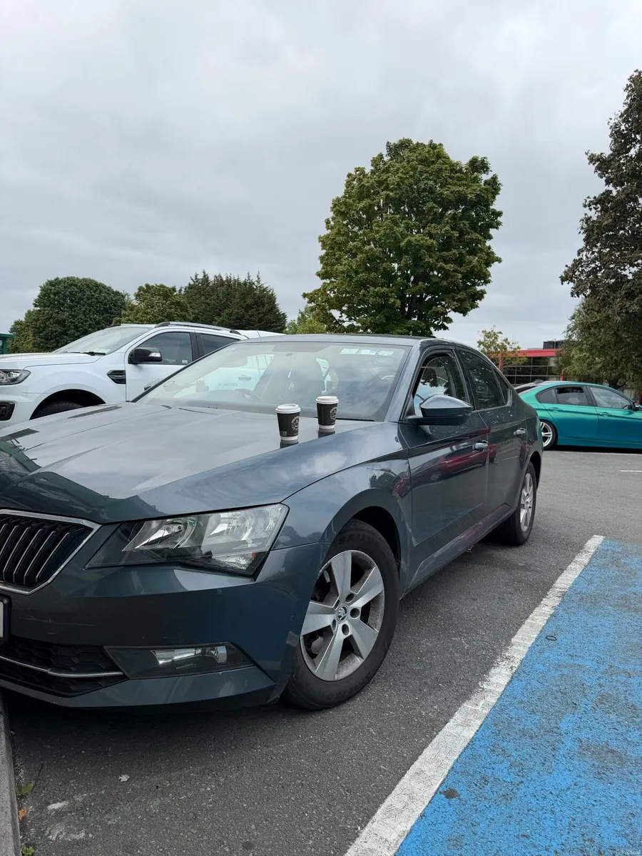 Skoda Superb 1.6 DSG AUTO - Image 1