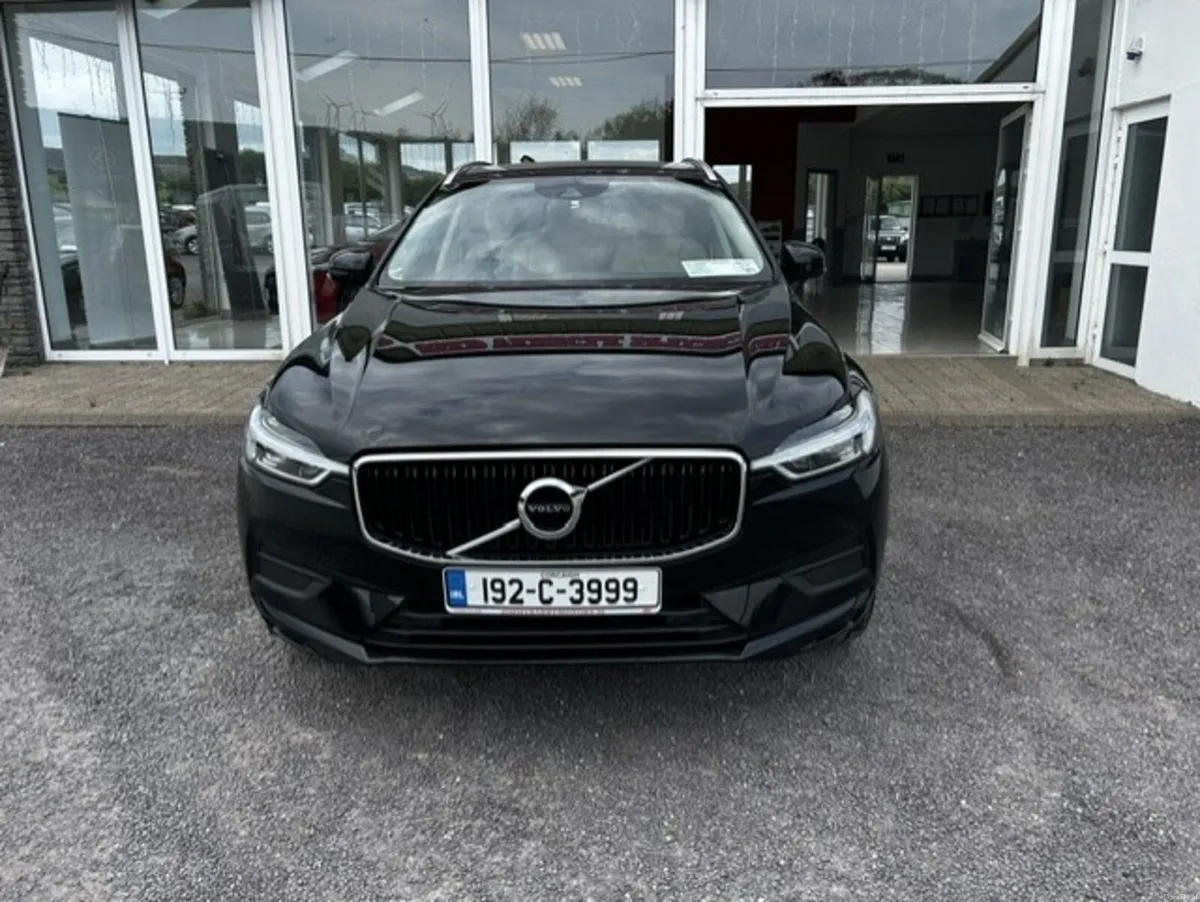 2019 Volvo XC60 D3 MOMENTUM 5DR - Image 3