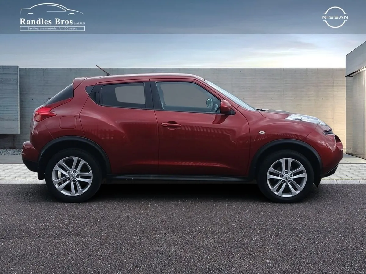 Nissan Juke 1.6 litre petrol Sport - Image 5