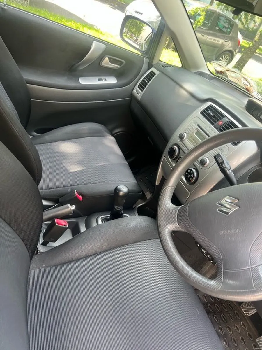 2006 Suzuki Liana - Image 6