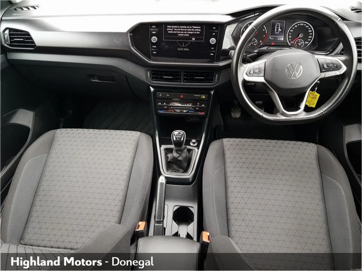 Volkswagen T-Cross Life 1.0 TSI 95HP - Image 2