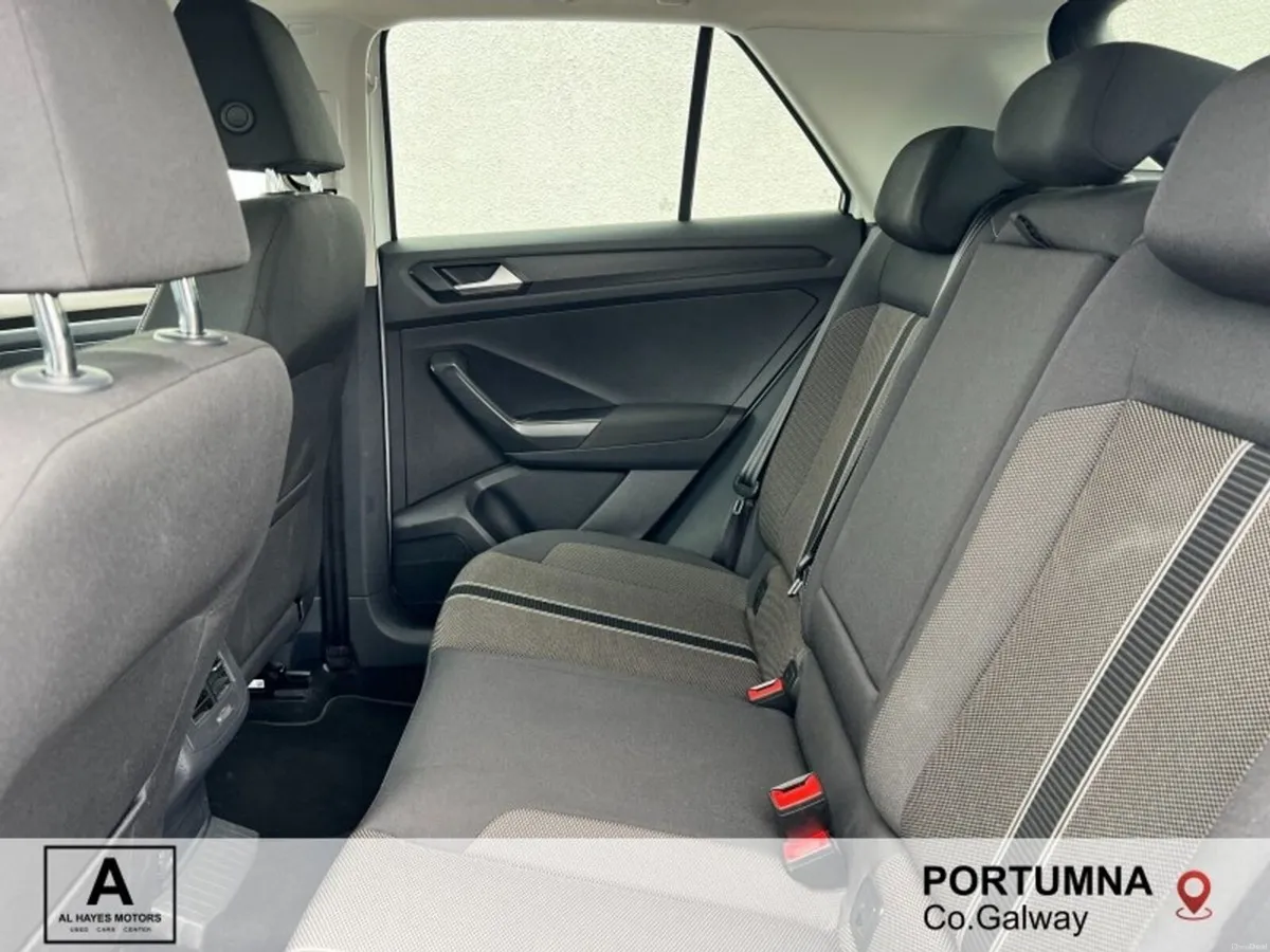 Volkswagen T-Roc 1.0 TSI 115bhp Design - Image 6