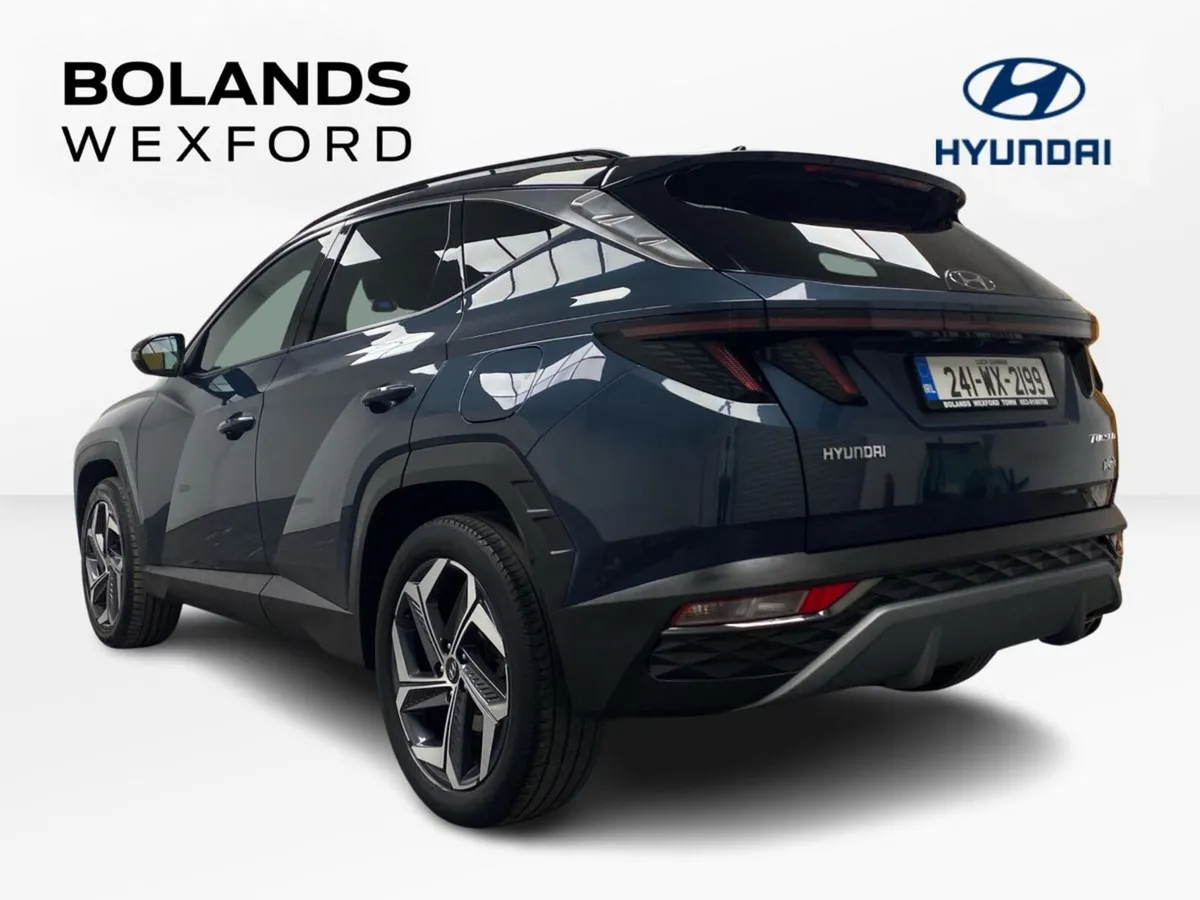 Hyundai Tucson 4WD Executive Plus PHEV Auto 2 Tone - Image 3