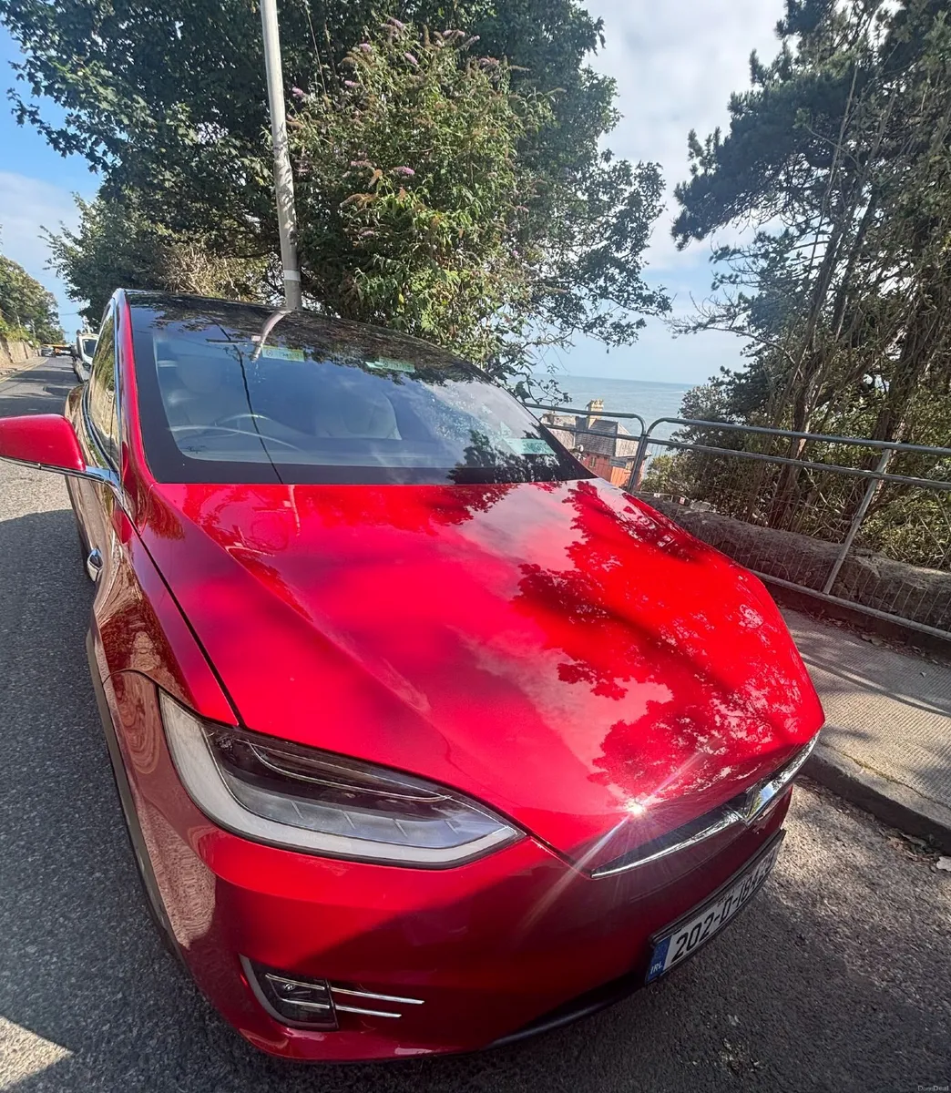 Tesla Model X 2020 - Image 3