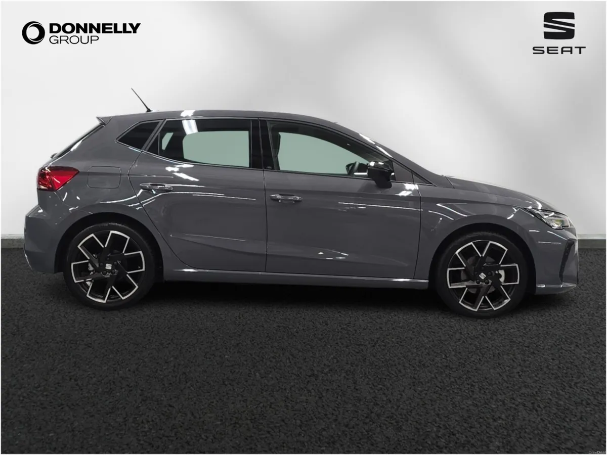 SEAT Ibiza Hatchback FR Sport - Image 4