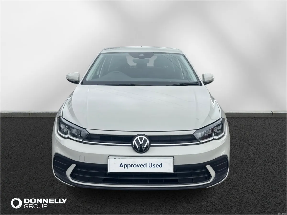 Volkswagen Polo Hatchback Life - Image 6