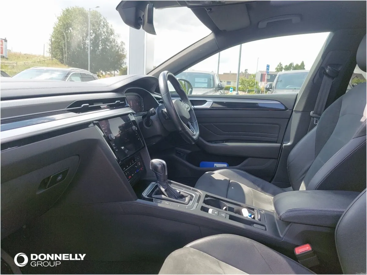 Volkswagen Arteon Diesel Shooting Brake R-Line - Image 2