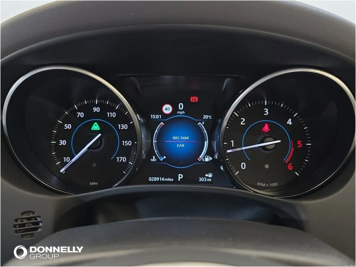Jaguar XE Xe Diesel Saloon Portfolio - Image 6