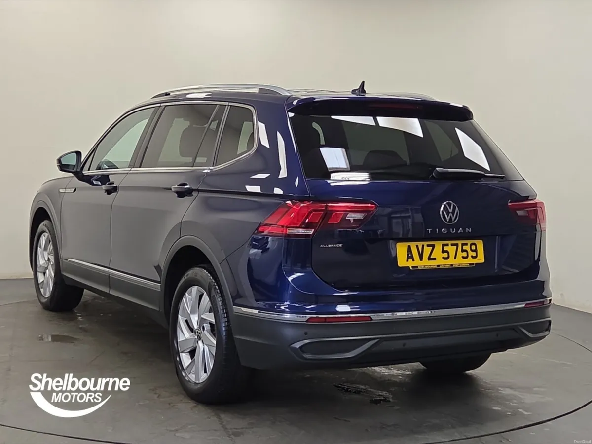 Volkswagen Tiguan Allspace LIFE TSI DSG - Image 2
