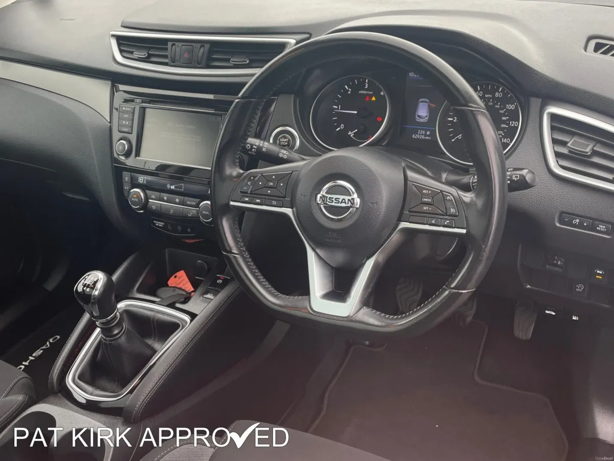 Nissan Qashqai Diesel Hatchback N-Connecta - Image 5