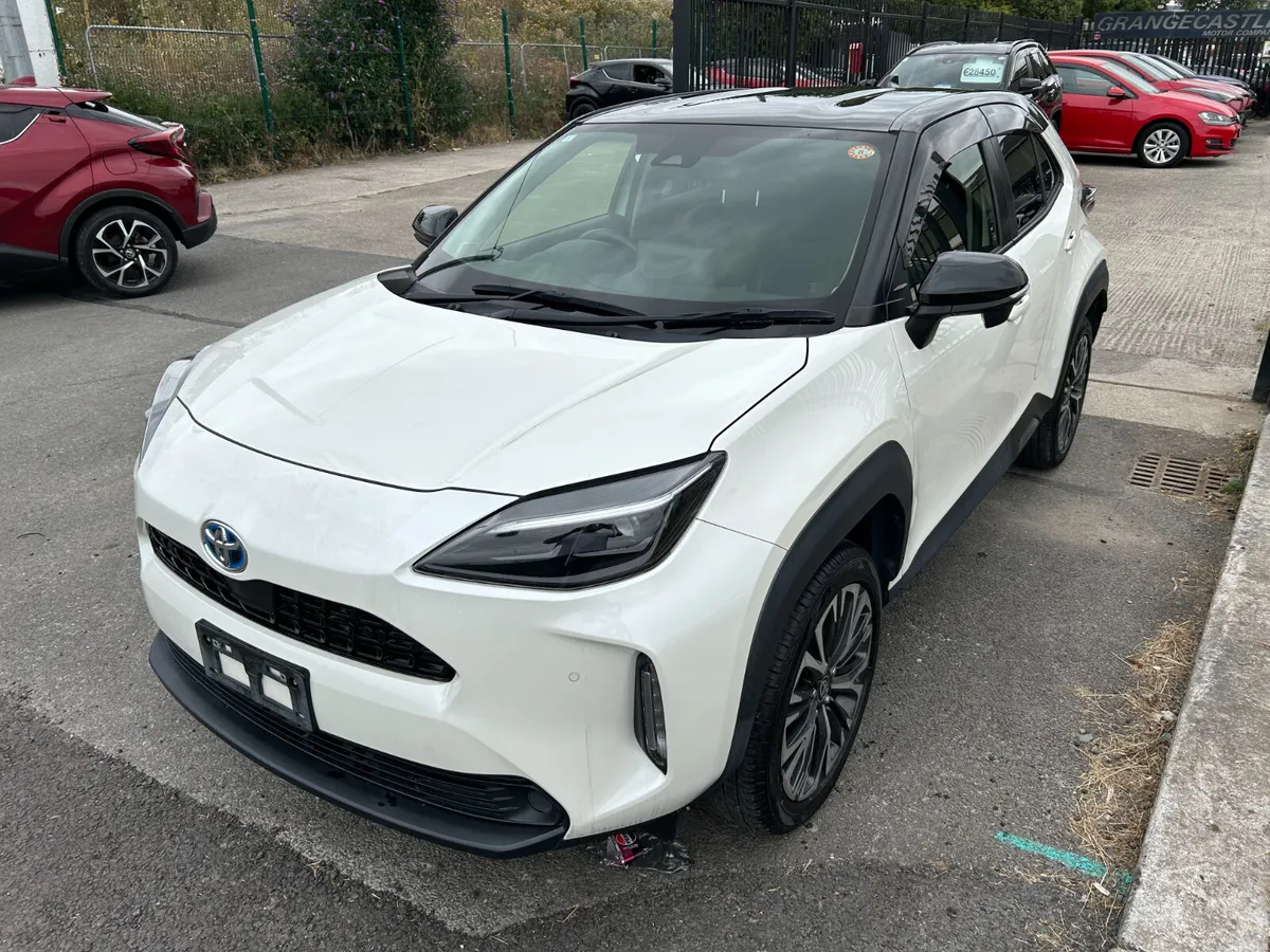 TOYOTA YARIS CROSS, 1.5 HYBRID AUTO HIGH SPEC - Image 3