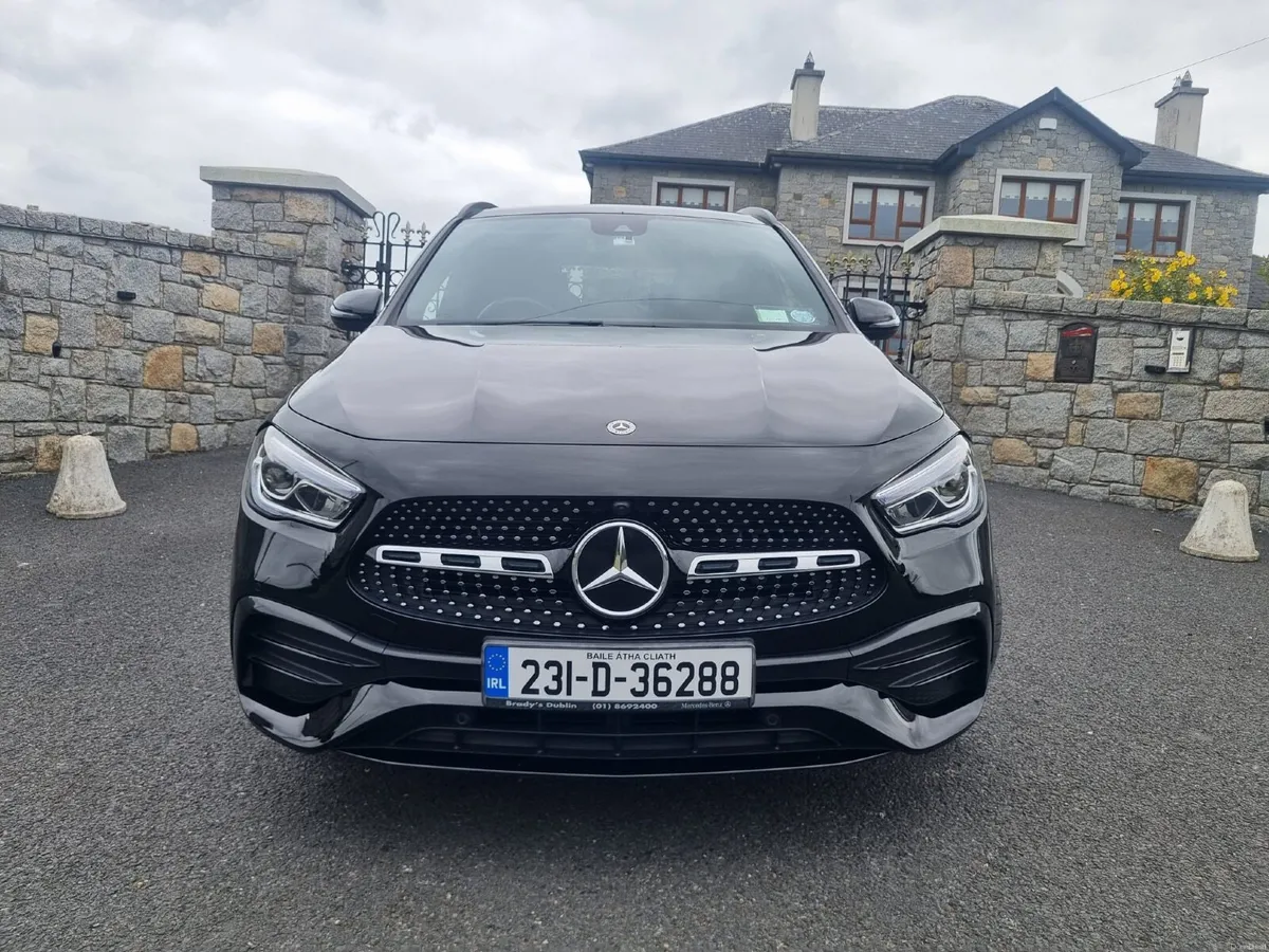 Mercedes-Benz GLA 2023 - Image 2