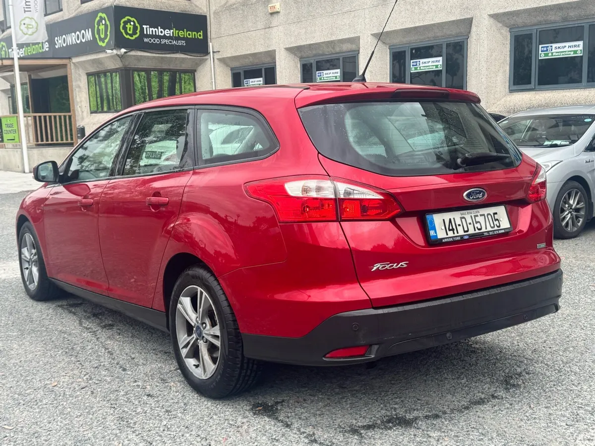 2014 Ford focus estate low mileage - Image 3