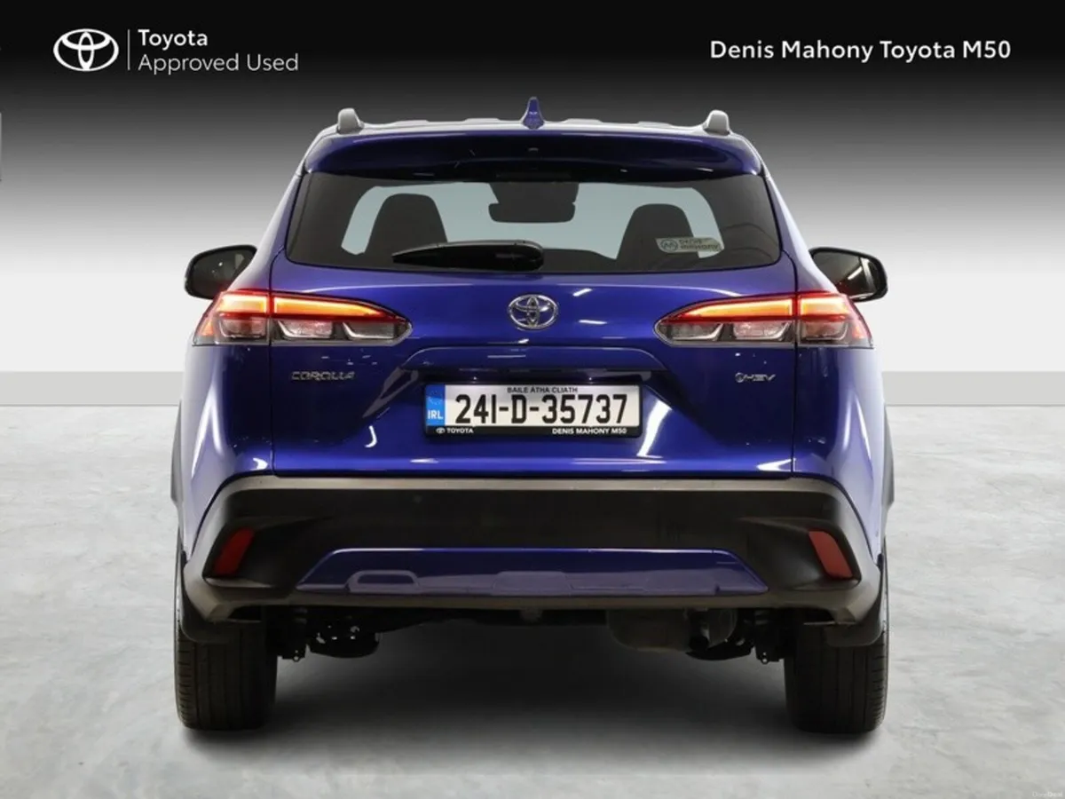 Toyota Corolla Cross Sol Hybrid - Image 4