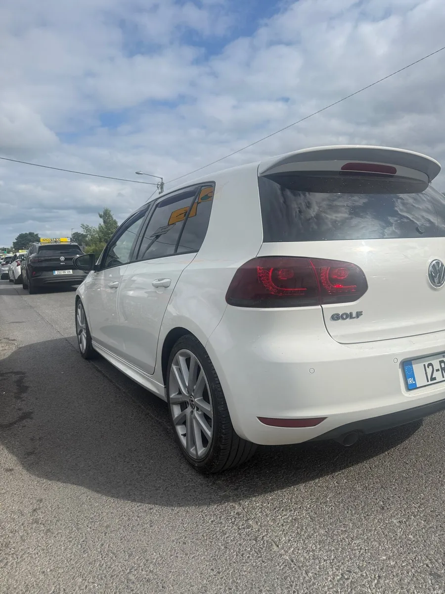 2012 golf 2.0 gt Nct 5/27 - Image 2