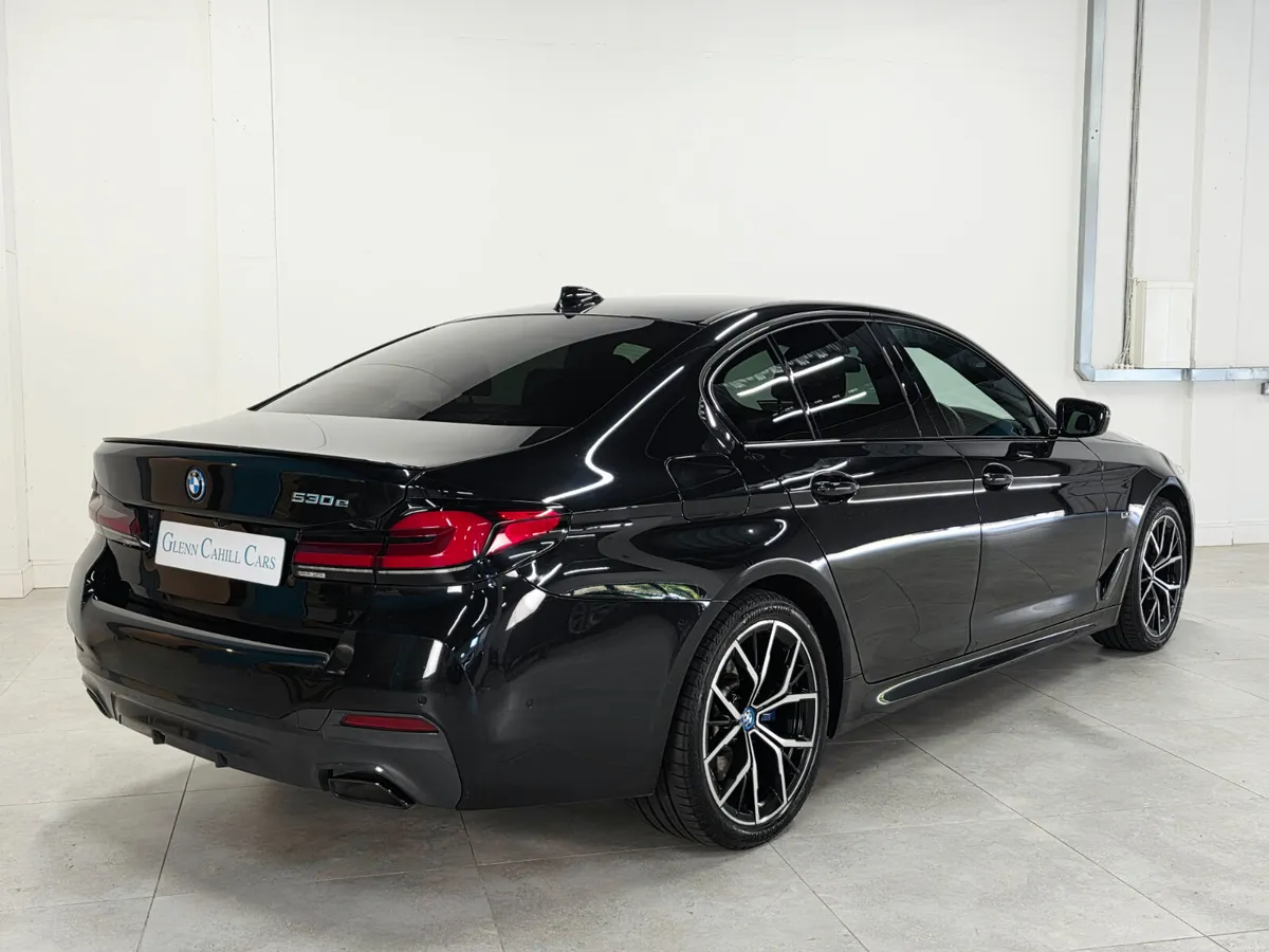 530e M SPORT Phev - Full BMW Service History - Image 3