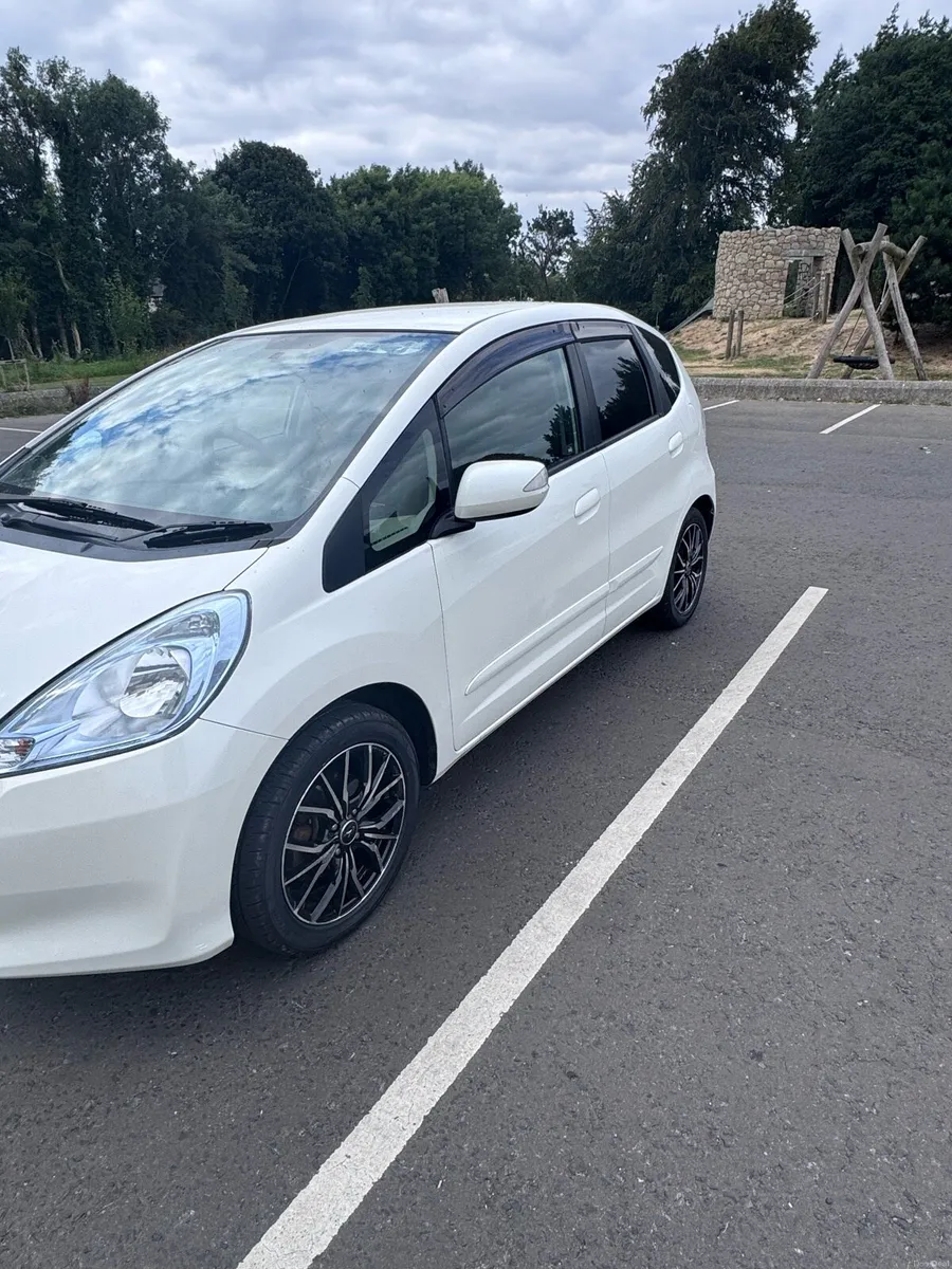 Honda fit/jazz 1.3 automatic - Image 3