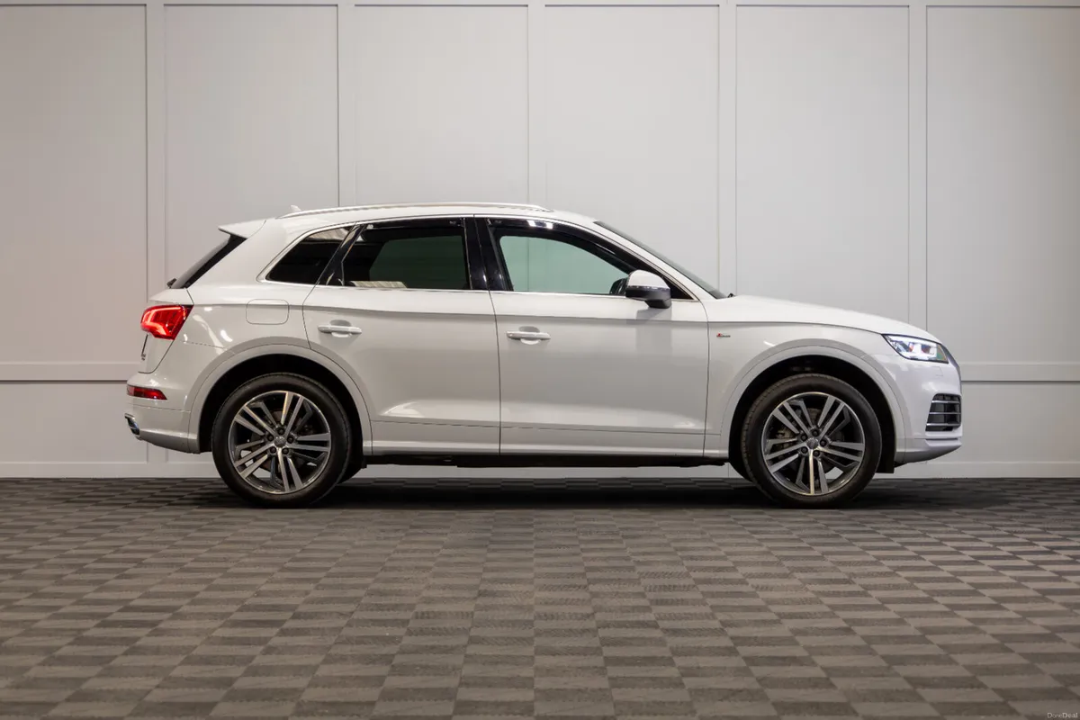 2019 Audi Q5 S-Line - Image 6